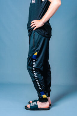 ONYX Tapered Jogger