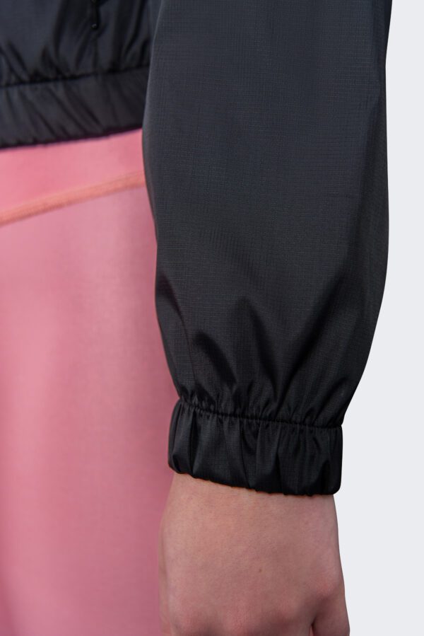 Onyx Cropped Windbreaker