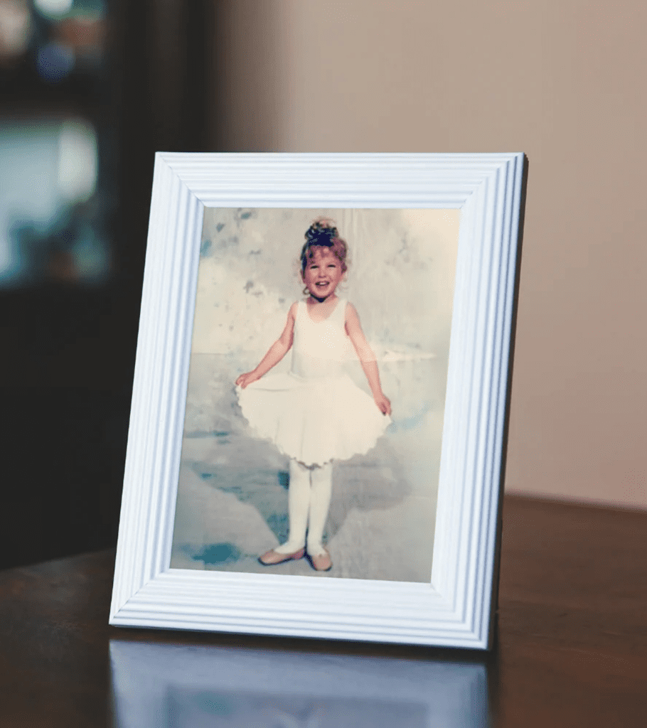 Frames-25-910x1024